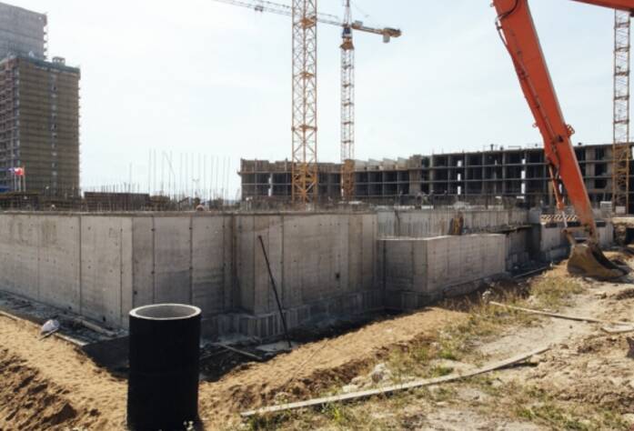 Строительство ЖК «GreenЛандия», корп. 8б, июль 2014 г.