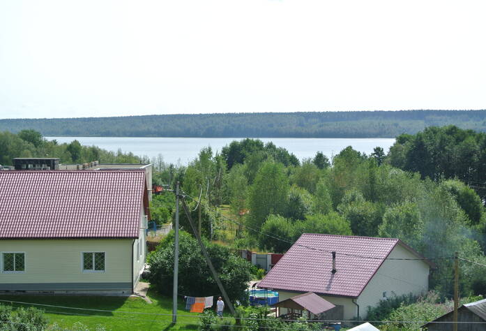 Вид на Полянское озеро