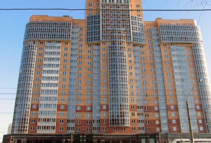 <p>Ленинский проспект, дом 84, корпус 1. Фасад с Ленинского проспекта. Фотосъемка: март 2011г</p>